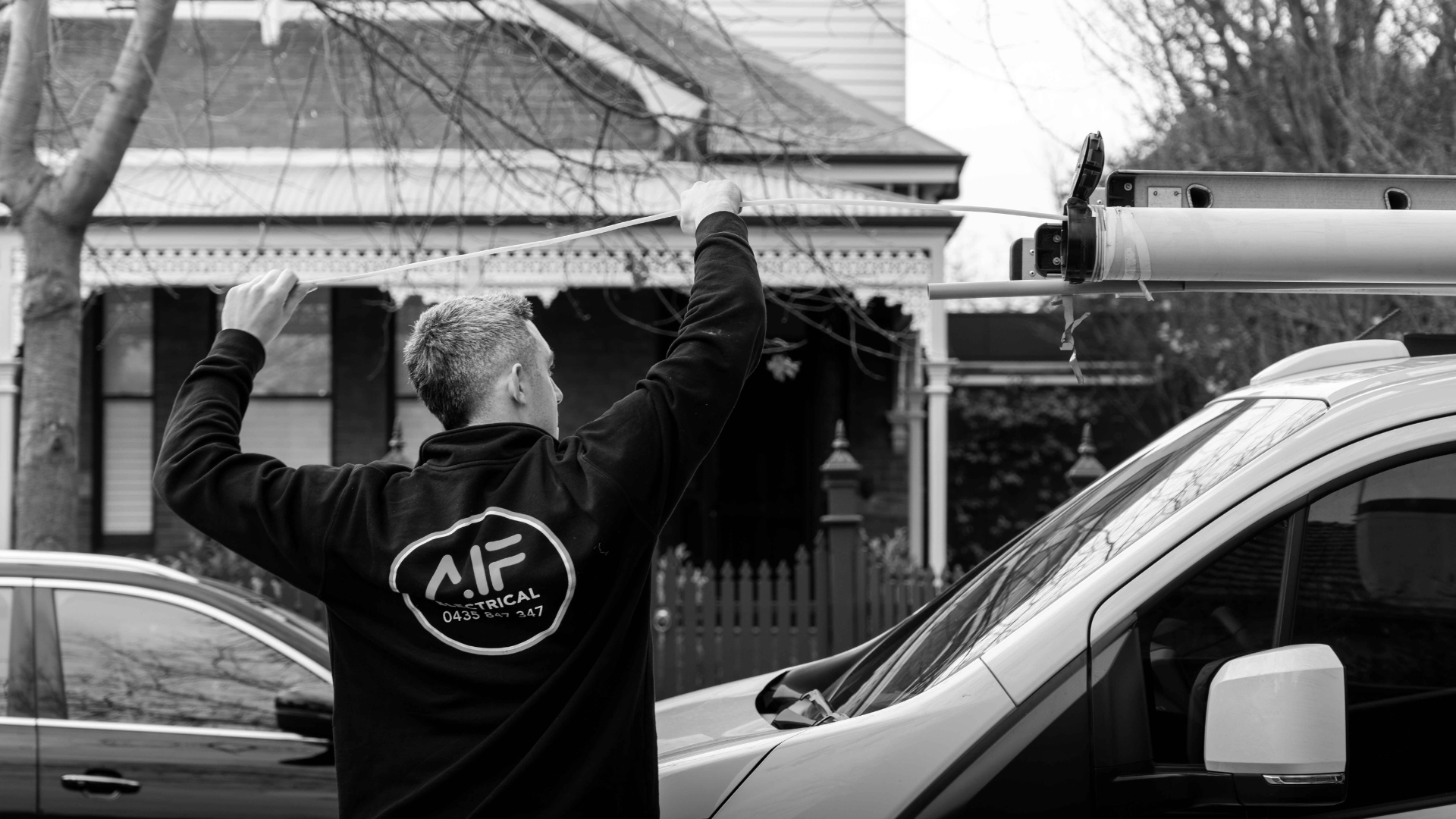 AIF Electrical electrician working in Heidelberg